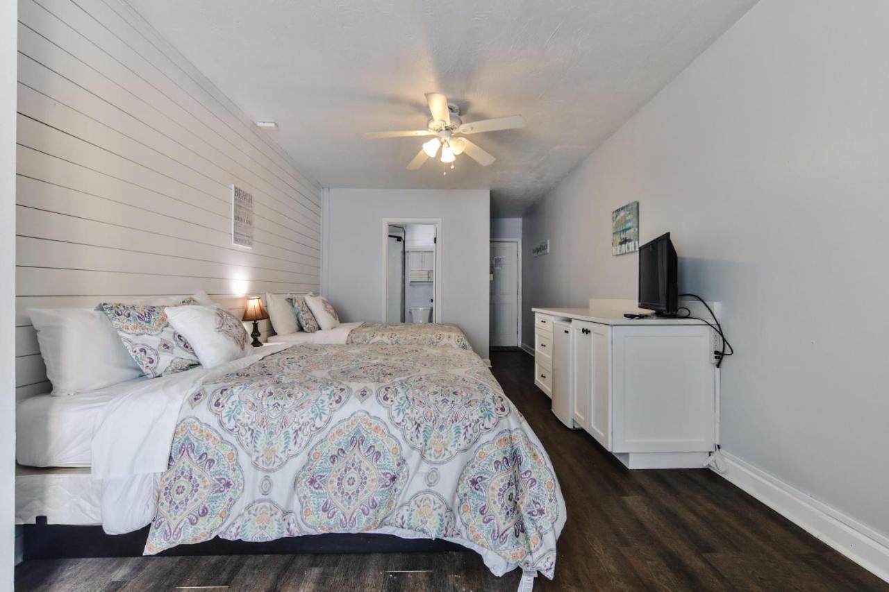 Coastal Life 206 - A 2Nd Floor Studio With 2 Single Beds New Smyrna Beach Exteriör bild